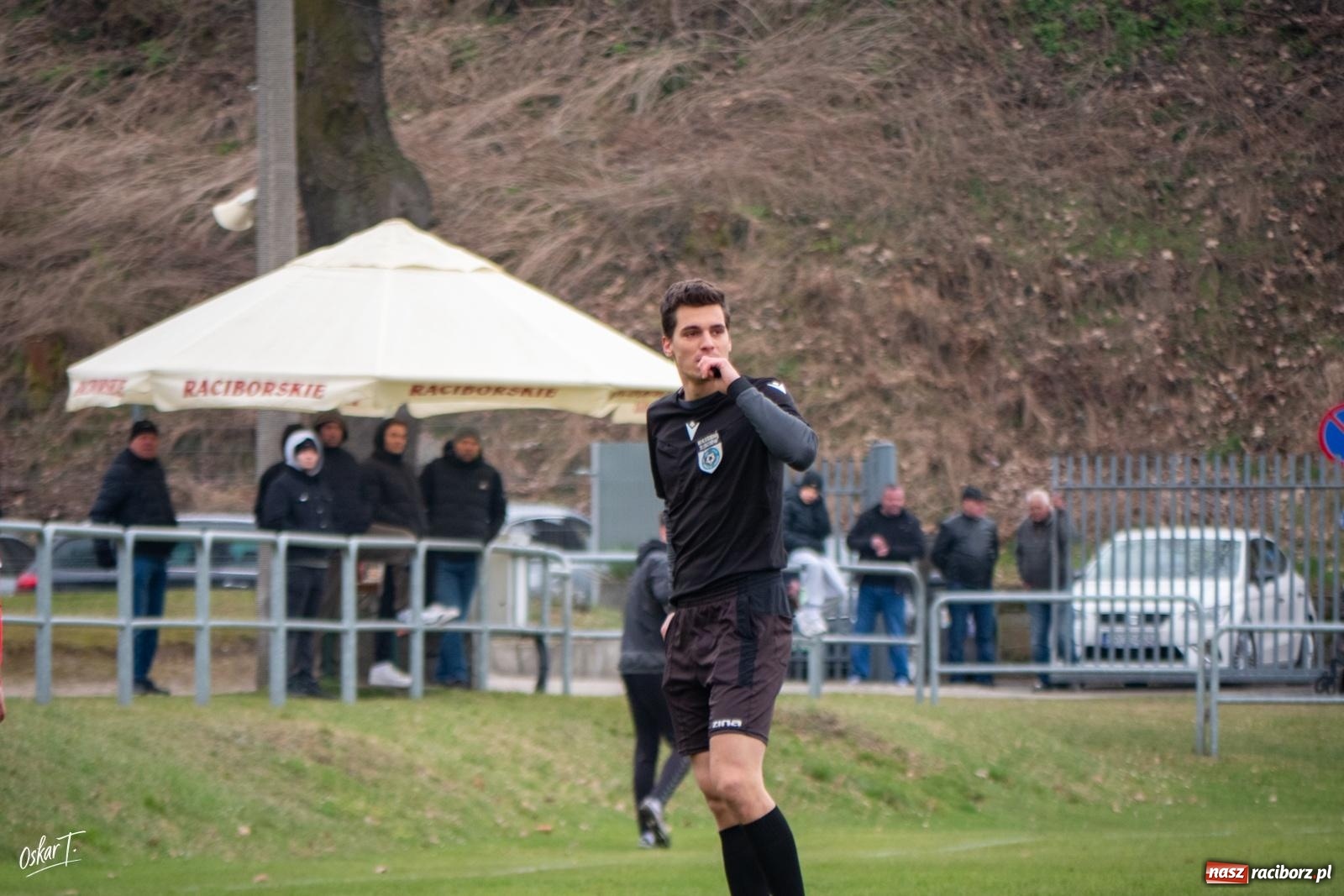 Zdjęcie w galerii na portalu naszraciborz.pl: Dziewięć goli i wielkie emocje. Nędza przegrywa po thrillerze [FOTO] wiadomości z regionu