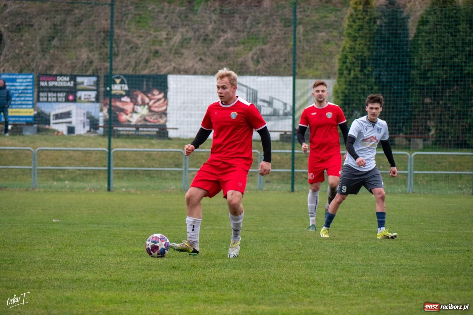 Zdjęcie w galerii na portalu naszraciborz.pl: Dziewięć goli i wielkie emocje. Nędza przegrywa po thrillerze [FOTO] wiadomości z regionu