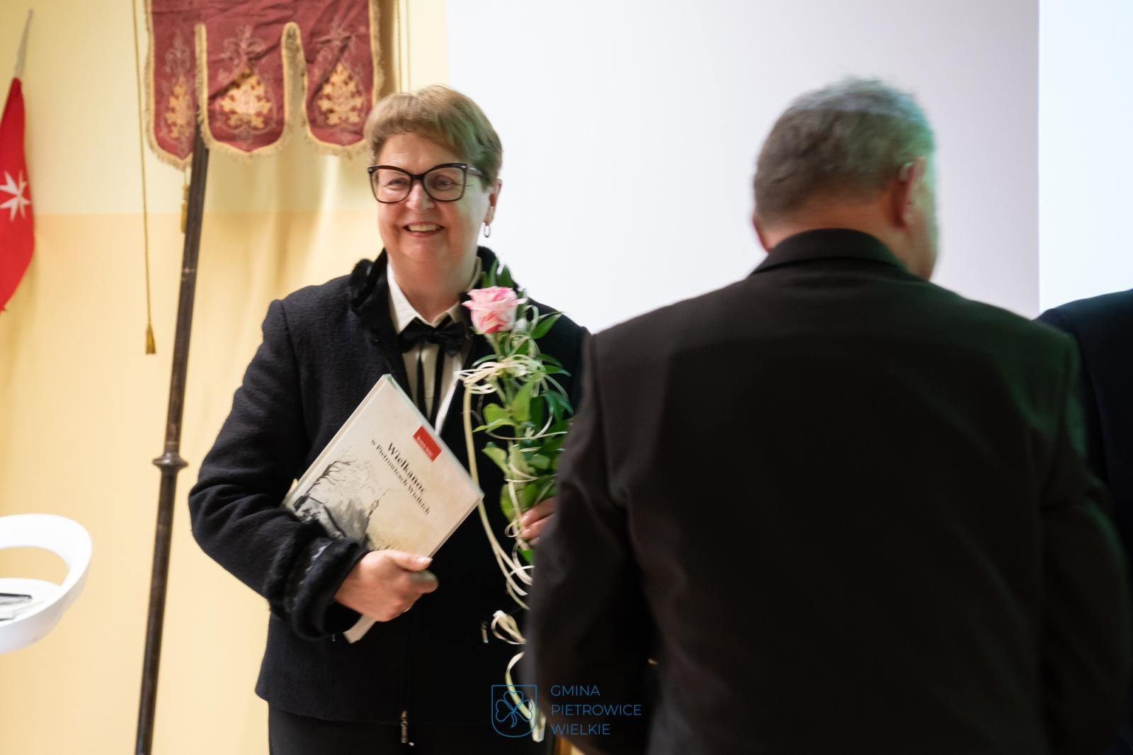 Zdjęcie w galerii na portalu naszraciborz.pl: Wielkanoc w Pietrowicach Wielkich w nowej publikacji Brunona Stojera wiadomości z regionu