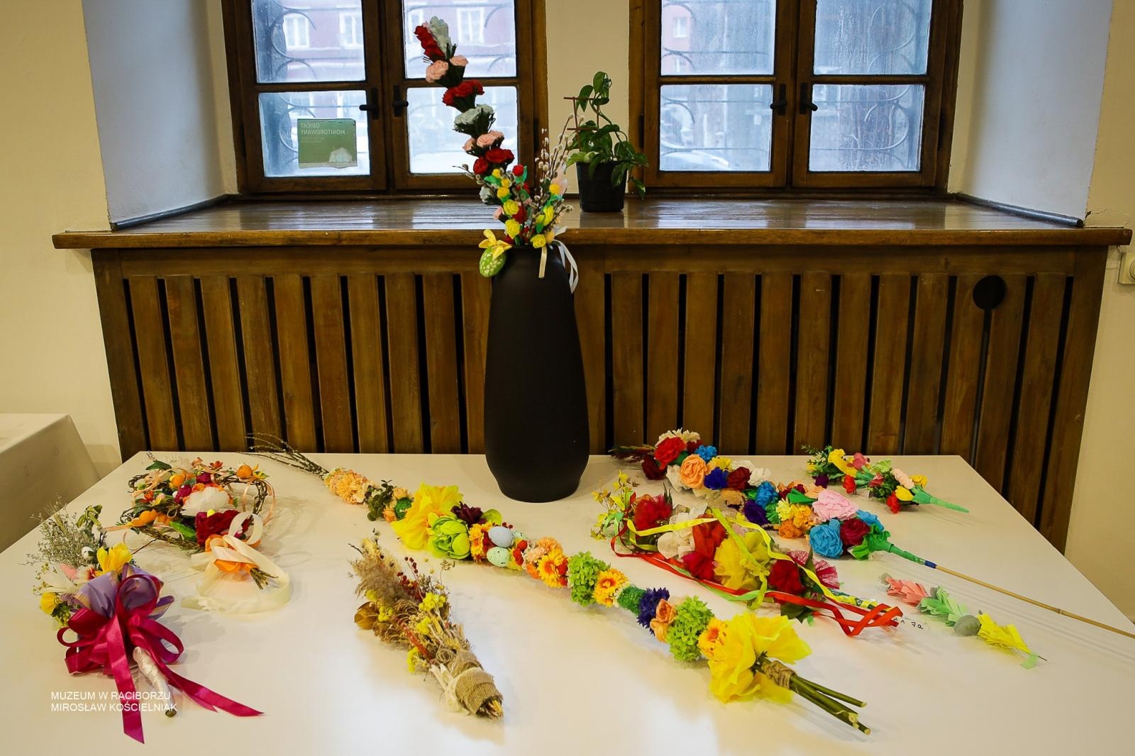 Zdjęcie w galerii na portalu naszraciborz.pl: Rozstrzygnięto XX Powiatowy Konkurs Wielkanocny w Raciborzu wiadomości z regionu