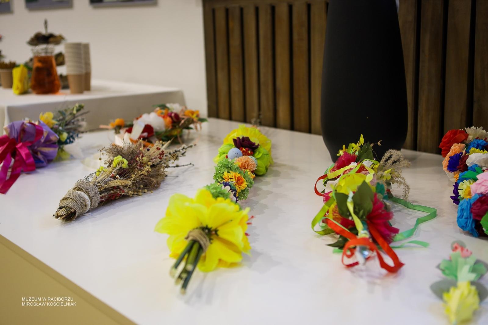 Zdjęcie w galerii na portalu naszraciborz.pl: Rozstrzygnięto XX Powiatowy Konkurs Wielkanocny w Raciborzu wiadomości z regionu