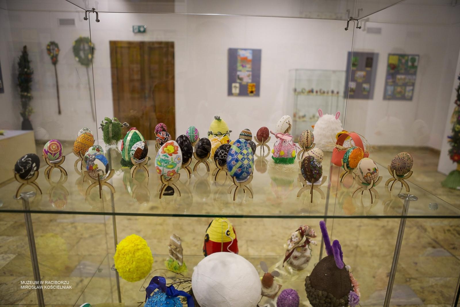 Zdjęcie w galerii na portalu naszraciborz.pl: Rozstrzygnięto XX Powiatowy Konkurs Wielkanocny w Raciborzu wiadomości z regionu