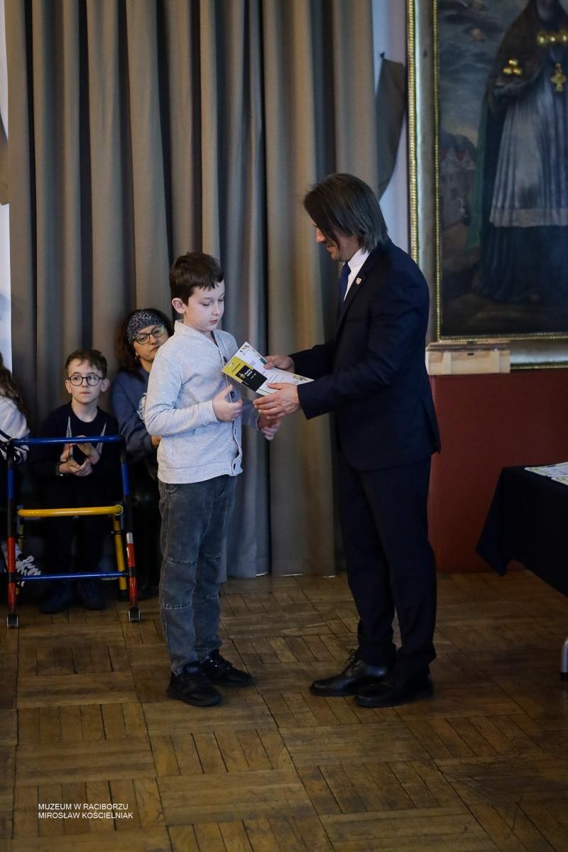 Zdjęcie w galerii na portalu naszraciborz.pl: Rozstrzygnięto XX Powiatowy Konkurs Wielkanocny w Raciborzu wiadomości z regionu