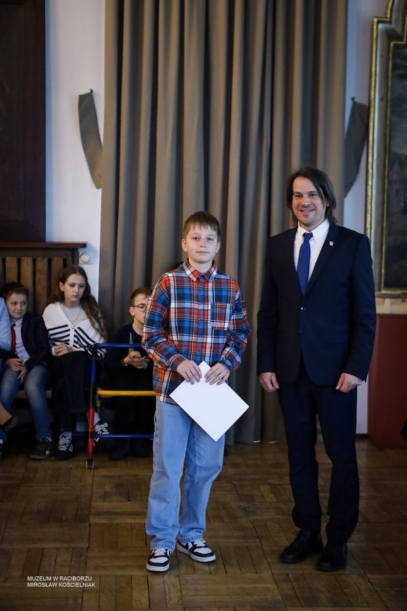 Zdjęcie w galerii na portalu naszraciborz.pl: Rozstrzygnięto XX Powiatowy Konkurs Wielkanocny w Raciborzu wiadomości z regionu