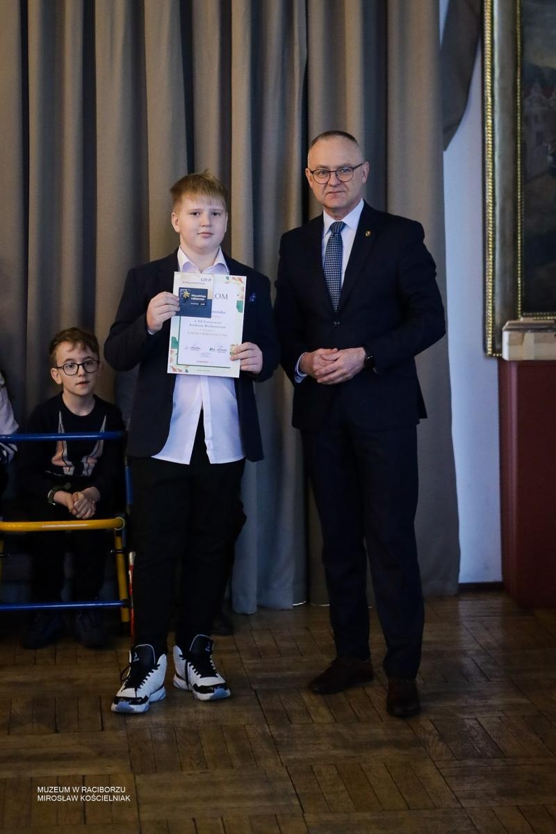 Zdjęcie w galerii na portalu naszraciborz.pl: Rozstrzygnięto XX Powiatowy Konkurs Wielkanocny w Raciborzu wiadomości z regionu