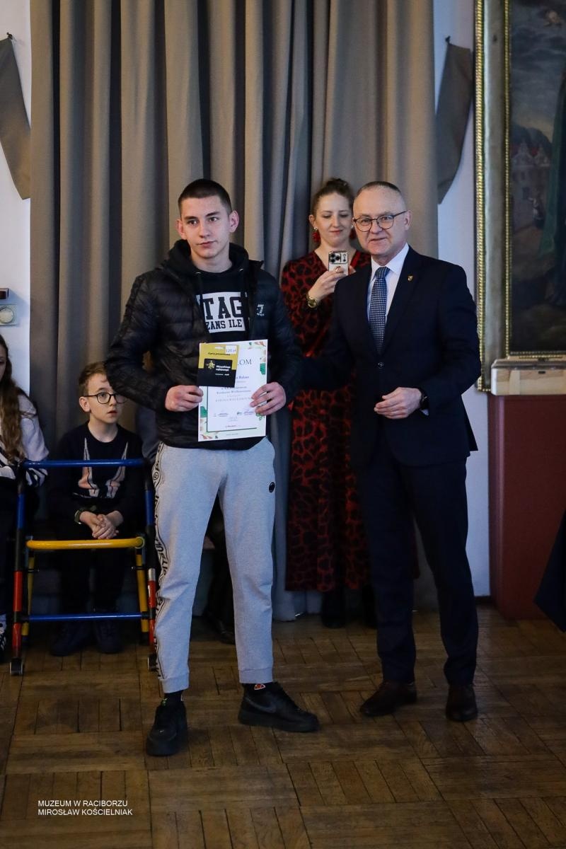 Zdjęcie w galerii na portalu naszraciborz.pl: Rozstrzygnięto XX Powiatowy Konkurs Wielkanocny w Raciborzu wiadomości z regionu