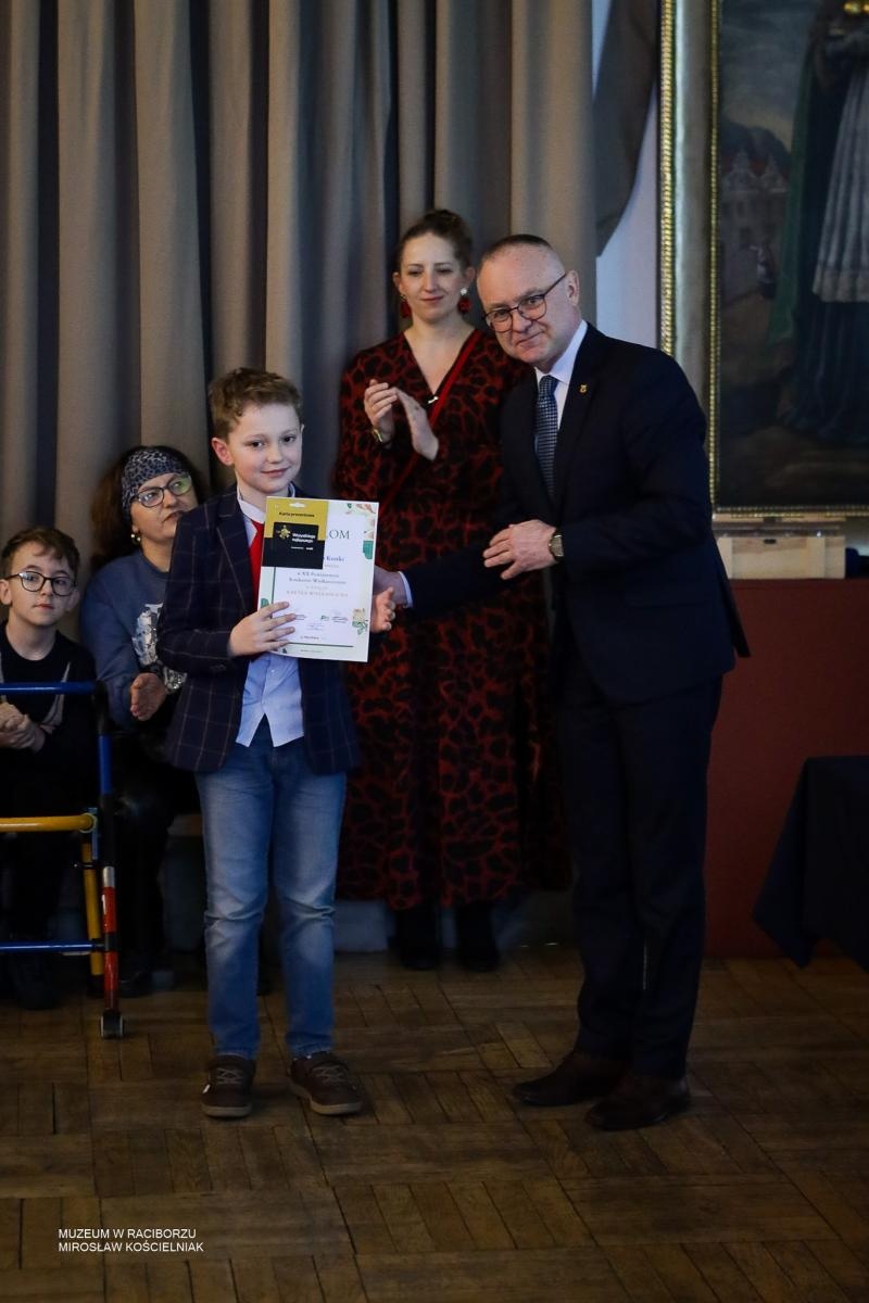 Zdjęcie w galerii na portalu naszraciborz.pl: Rozstrzygnięto XX Powiatowy Konkurs Wielkanocny w Raciborzu wiadomości z regionu