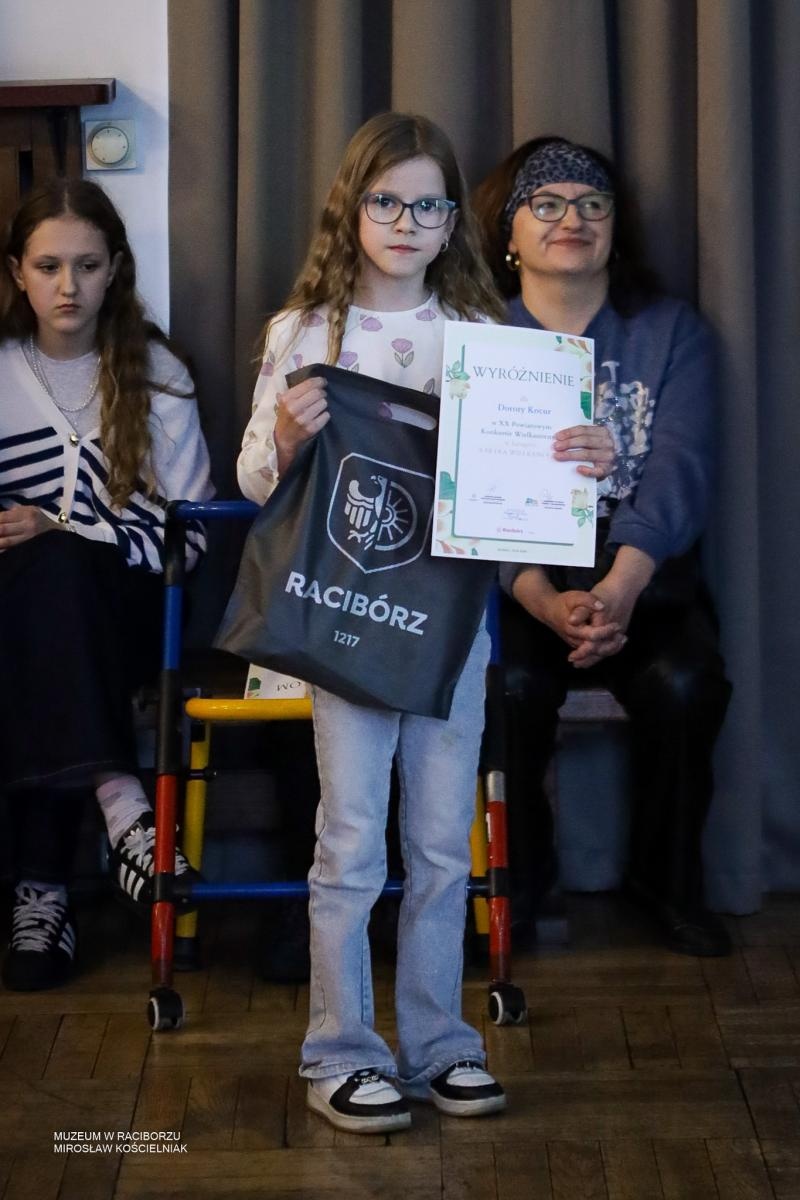 Zdjęcie w galerii na portalu naszraciborz.pl: Rozstrzygnięto XX Powiatowy Konkurs Wielkanocny w Raciborzu wiadomości z regionu