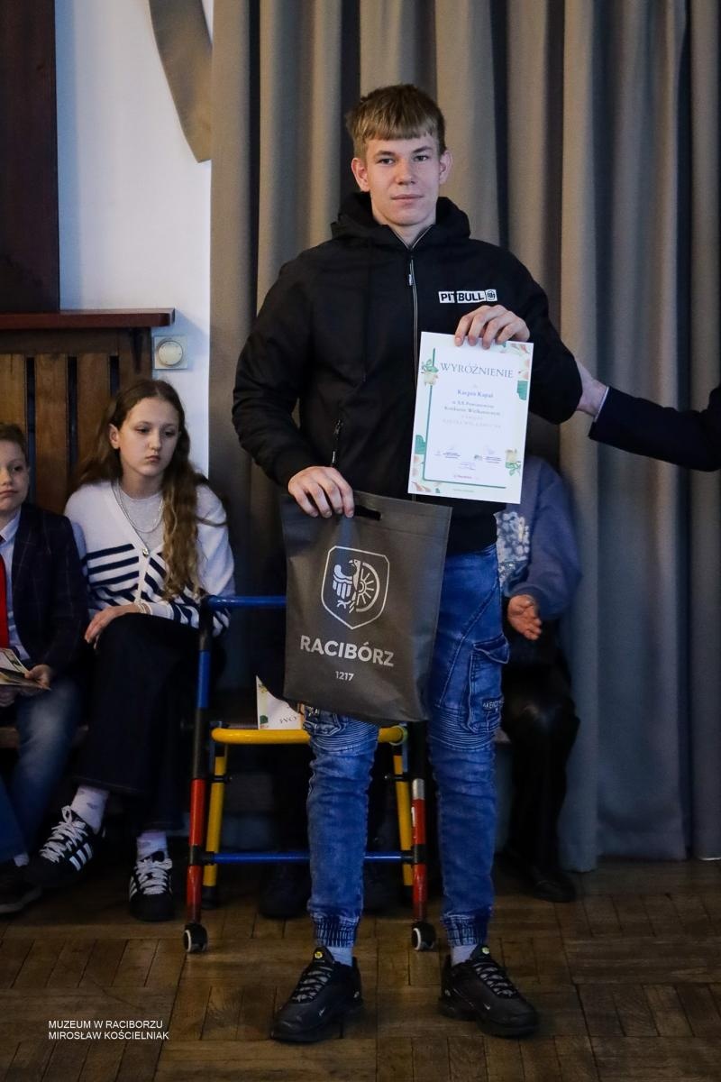 Zdjęcie w galerii na portalu naszraciborz.pl: Rozstrzygnięto XX Powiatowy Konkurs Wielkanocny w Raciborzu wiadomości z regionu