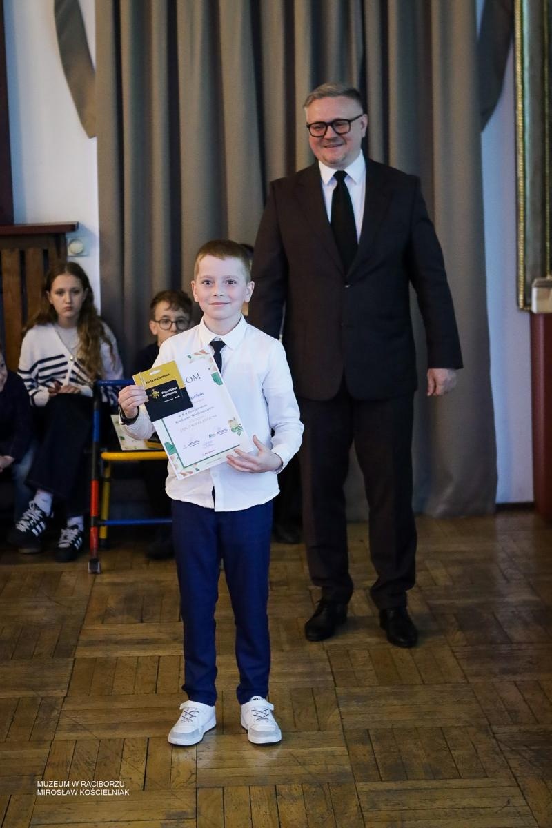 Zdjęcie w galerii na portalu naszraciborz.pl: Rozstrzygnięto XX Powiatowy Konkurs Wielkanocny w Raciborzu wiadomości z regionu