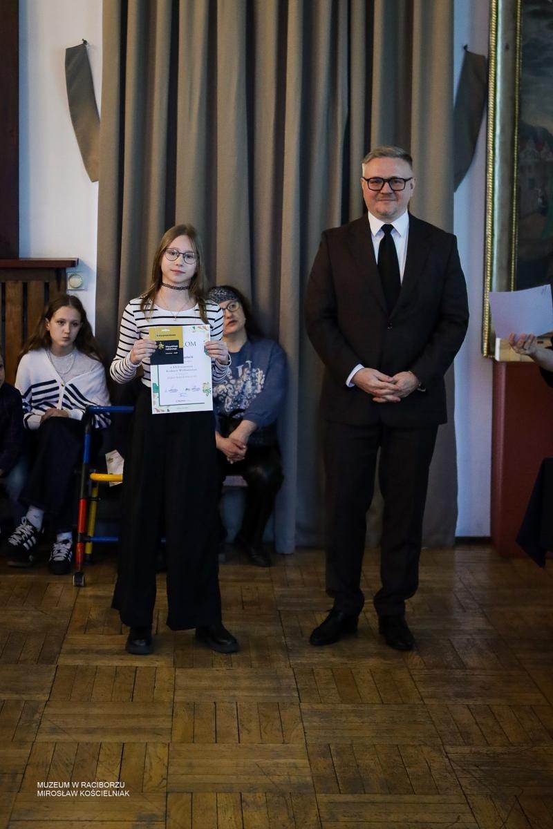 Zdjęcie w galerii na portalu naszraciborz.pl: Rozstrzygnięto XX Powiatowy Konkurs Wielkanocny w Raciborzu wiadomości z regionu