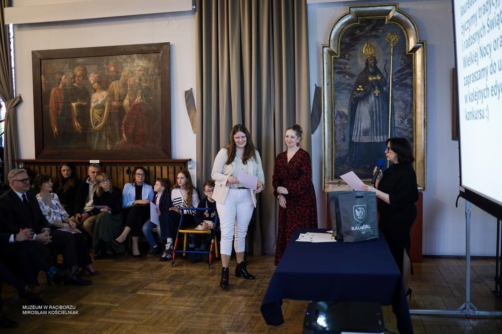 Zdjęcie w galerii na portalu naszraciborz.pl: Rozstrzygnięto XX Powiatowy Konkurs Wielkanocny w Raciborzu wiadomości z regionu