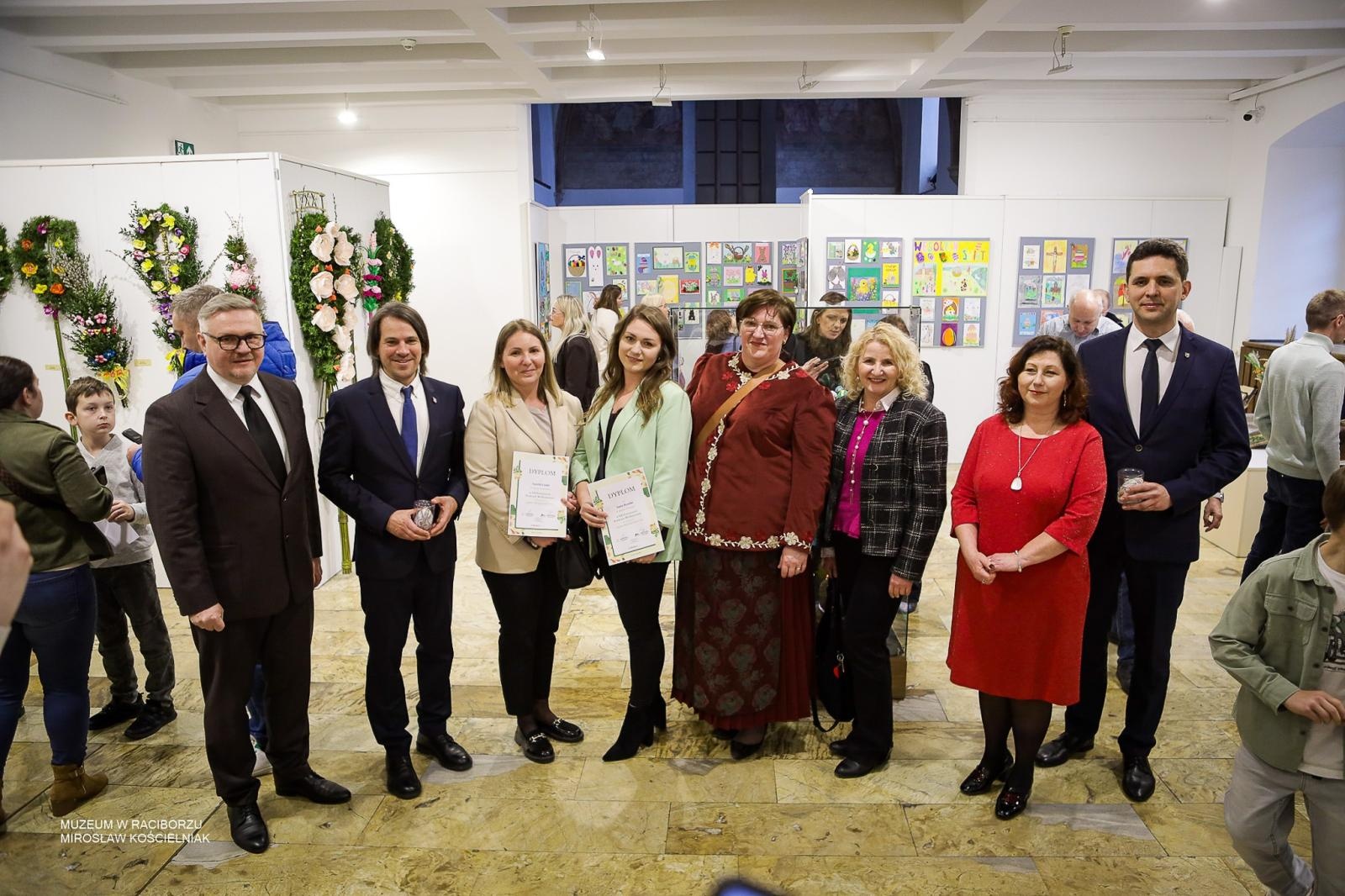 Zdjęcie w galerii na portalu naszraciborz.pl: Rozstrzygnięto XX Powiatowy Konkurs Wielkanocny w Raciborzu wiadomości z regionu