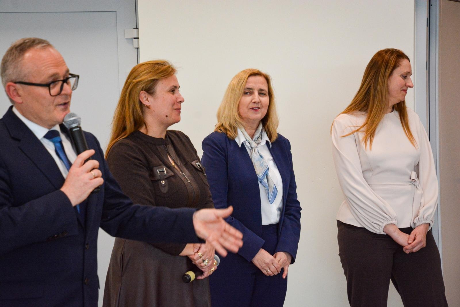 Zdjęcie w galerii na portalu naszraciborz.pl: Przedszkole Eko-Okien w Kornicach przeszło na własność gminy wiadomości z regionu