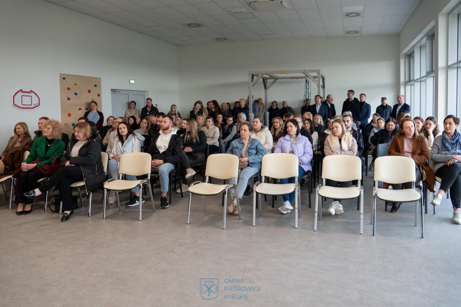 Zdjęcie w galerii na portalu naszraciborz.pl: Przedszkole Eko-Okien w Kornicach przeszło na własność gminy wiadomości z regionu