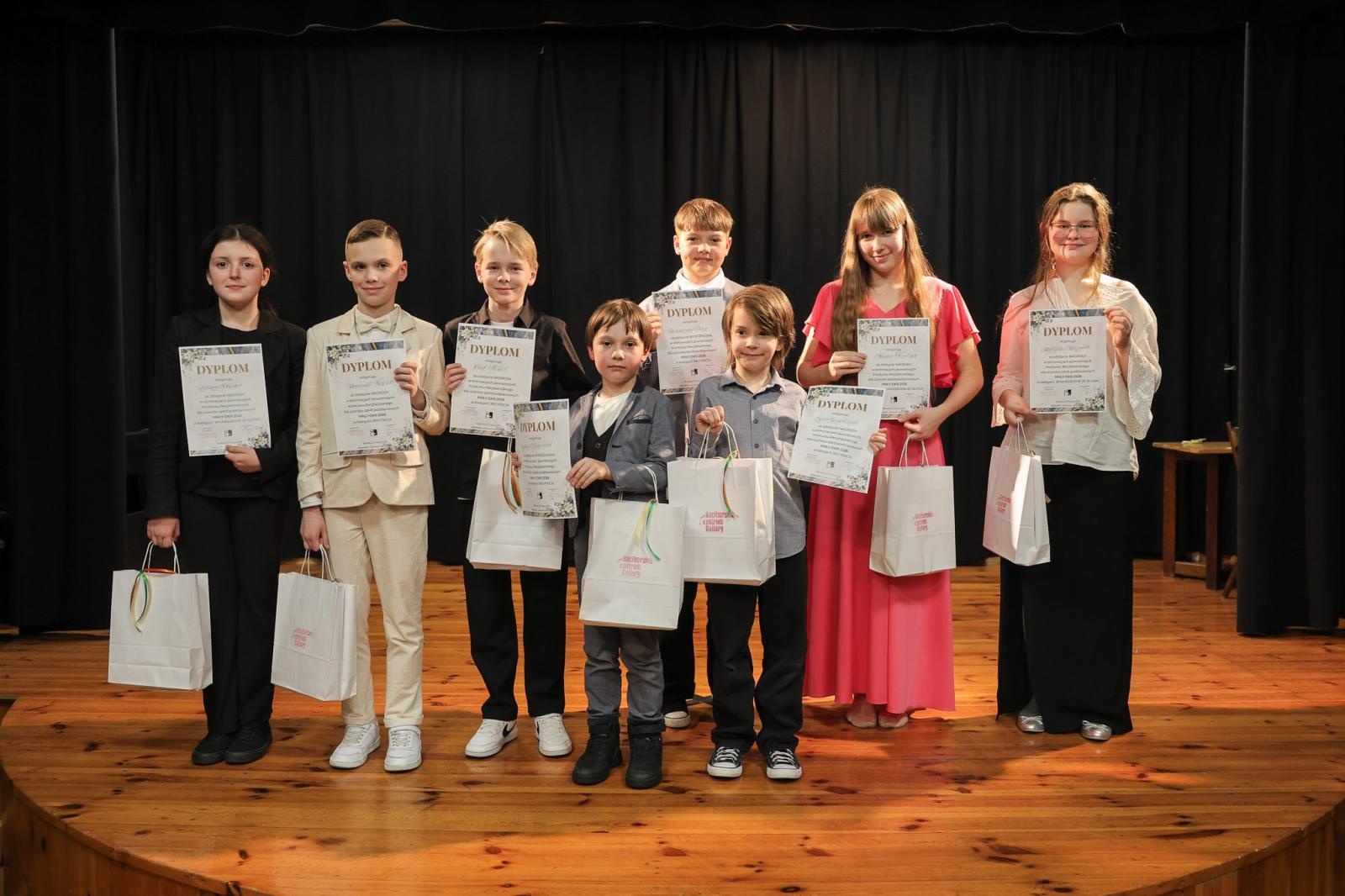 Zdjęcie w galerii na portalu naszraciborz.pl: Powiatowe eliminacje Konkursu Recytatorskiego MAŁY OKR 2026 w Raciborzu wiadomości z regionu