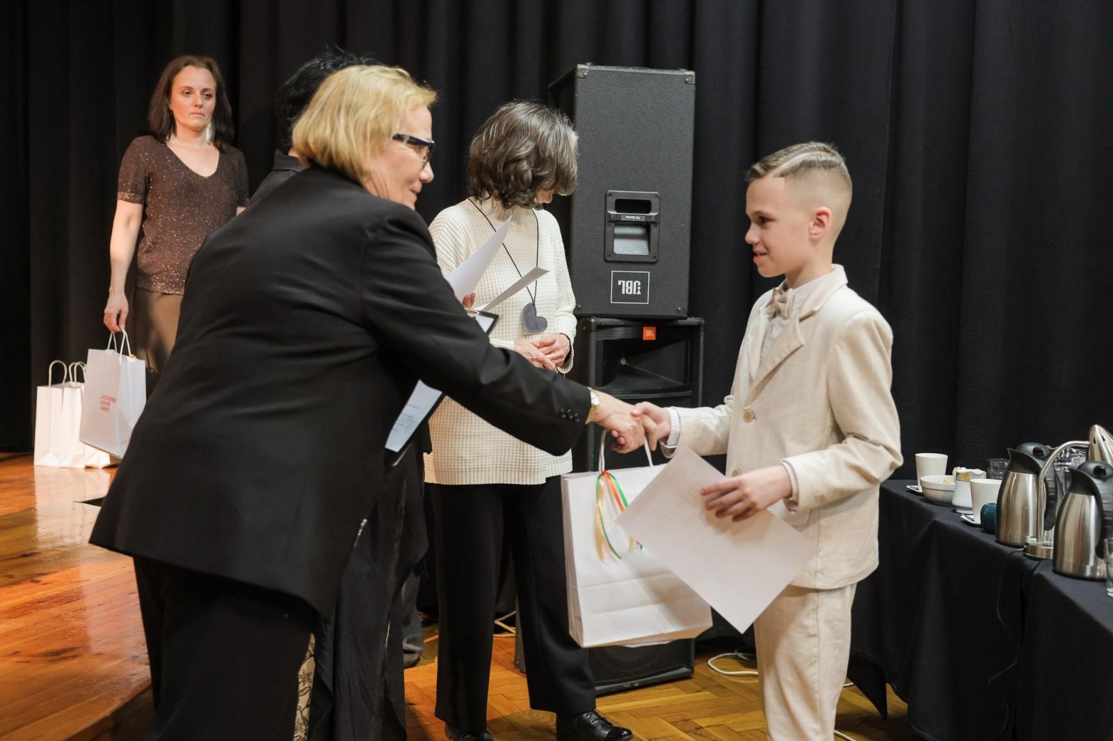 Zdjęcie w galerii na portalu naszraciborz.pl: Powiatowe eliminacje Konkursu Recytatorskiego MAŁY OKR 2026 w Raciborzu wiadomości z regionu