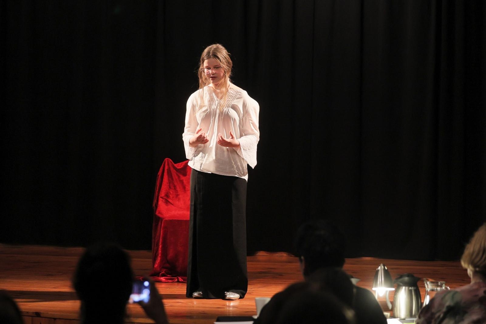 Zdjęcie w galerii na portalu naszraciborz.pl: Powiatowe eliminacje Konkursu Recytatorskiego MAŁY OKR 2026 w Raciborzu wiadomości z regionu