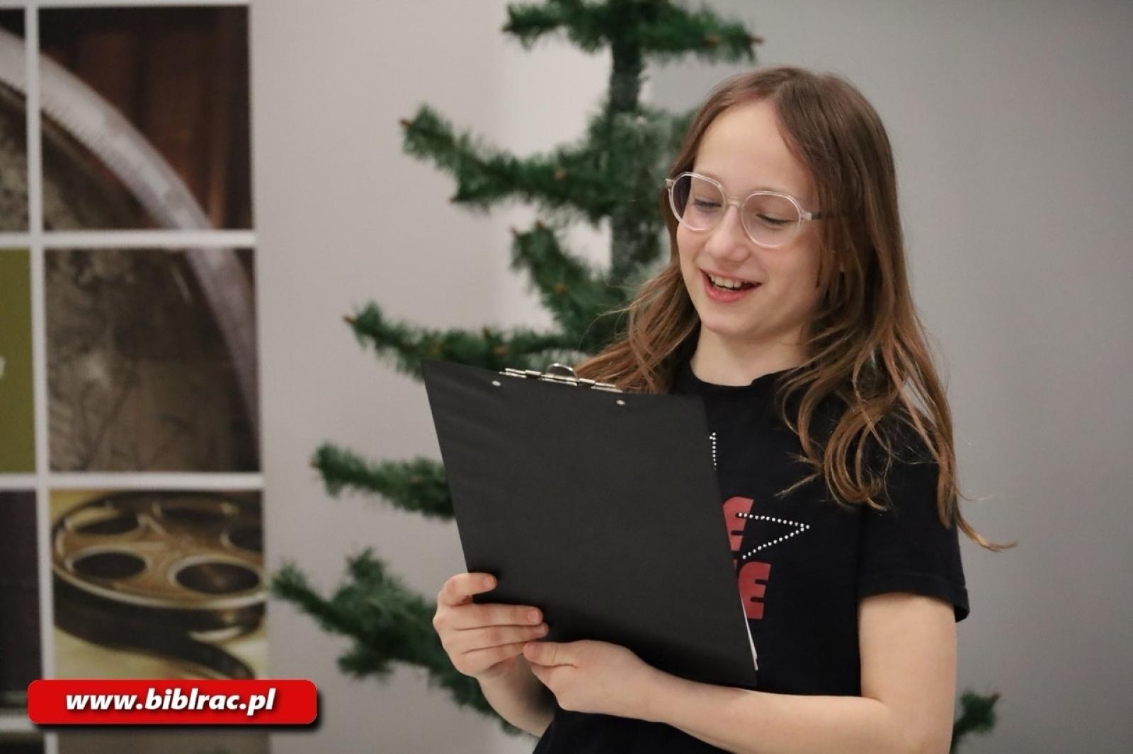 Zdjęcie w galerii na portalu naszraciborz.pl: Biblioteka pełna magii - Noc z Andersenem 2026 w krainie Narnii wiadomości z regionu