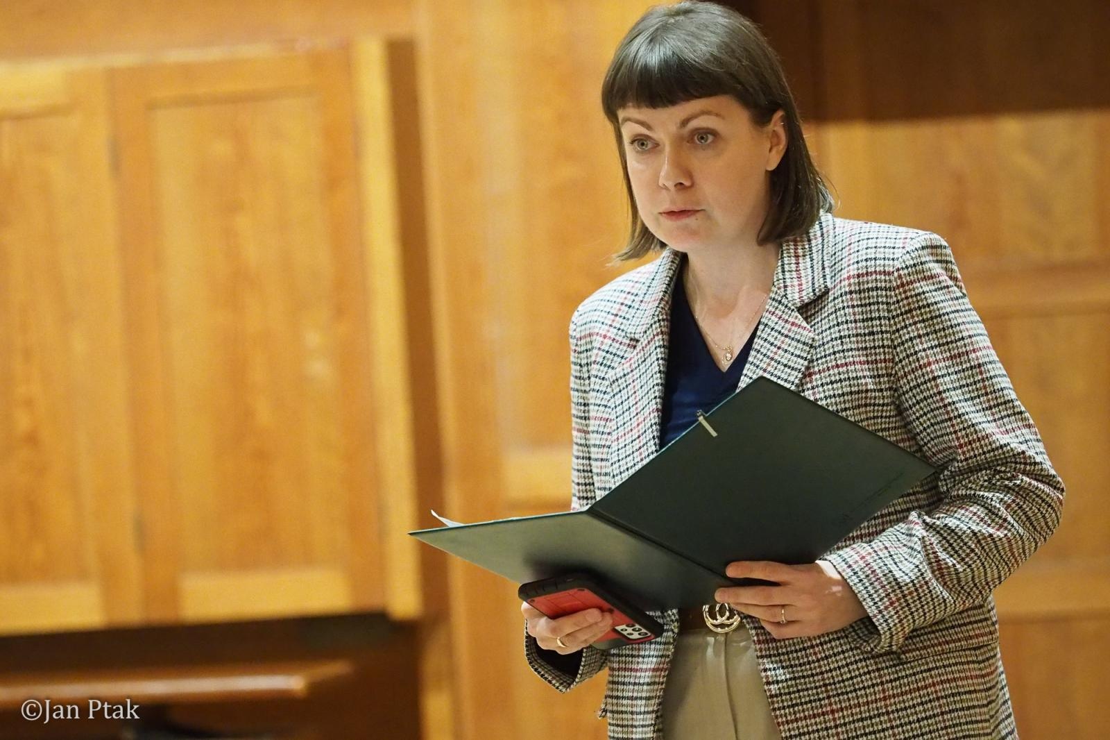 Zdjęcie w galerii na portalu naszraciborz.pl: Magia skrzypiec w raciborskiej PSM. Recital Oliwii Gronowicz wiadomości z regionu