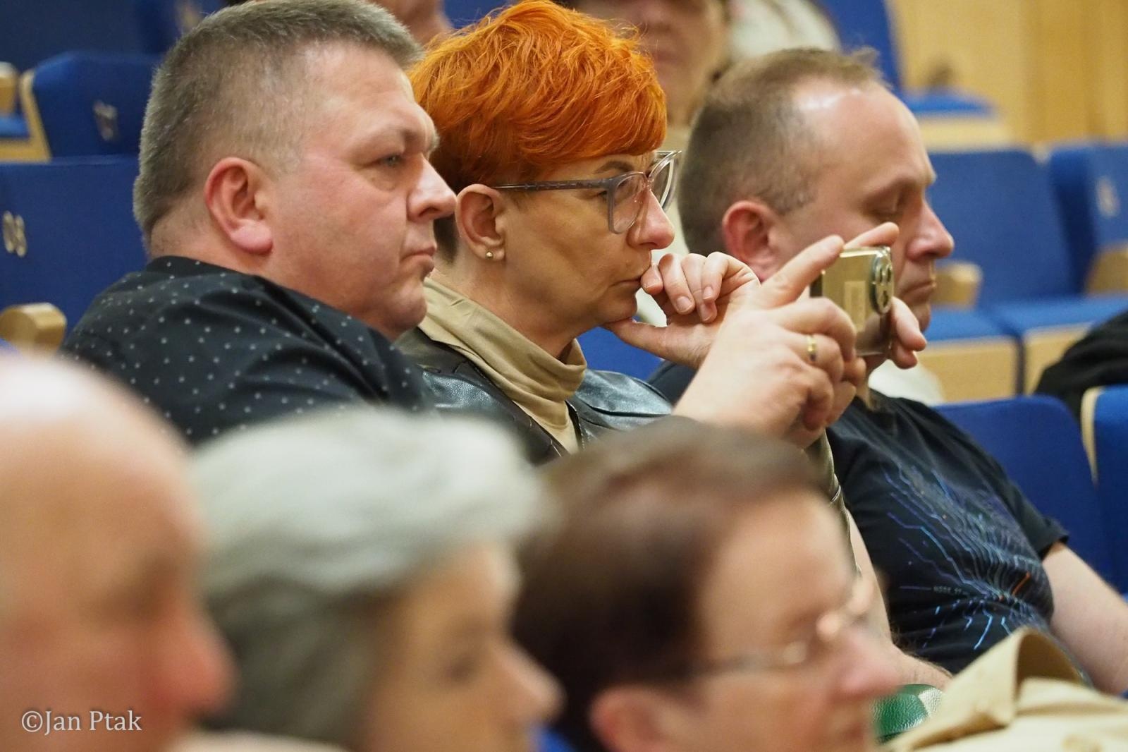 Zdjęcie w galerii na portalu naszraciborz.pl: Magia skrzypiec w raciborskiej PSM. Recital Oliwii Gronowicz wiadomości z regionu