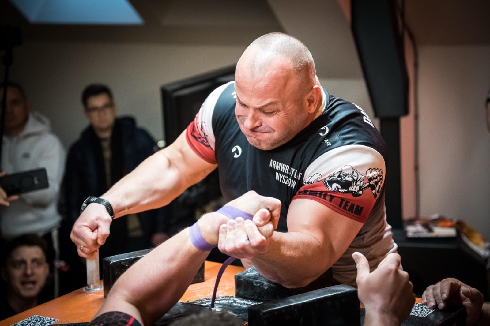 Zdjęcie w galerii na portalu naszraciborz.pl: Zamek Piastowski gościł XXVI Mistrzostwa Polski w Armwrestlingu [FOTO i WIDEO] wiadomości z regionu