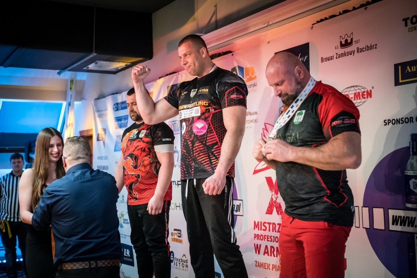 Zdjęcie w galerii na portalu naszraciborz.pl: Zamek Piastowski gościł XXVI Mistrzostwa Polski w Armwrestlingu [FOTO i WIDEO] wiadomości z regionu