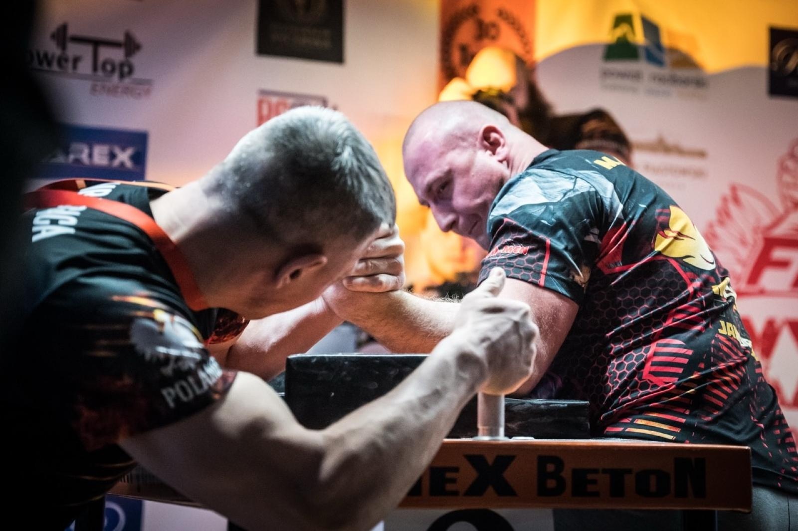 Zdjęcie w galerii na portalu naszraciborz.pl: Zamek Piastowski gościł XXVI Mistrzostwa Polski w Armwrestlingu [FOTO i WIDEO] wiadomości z regionu
