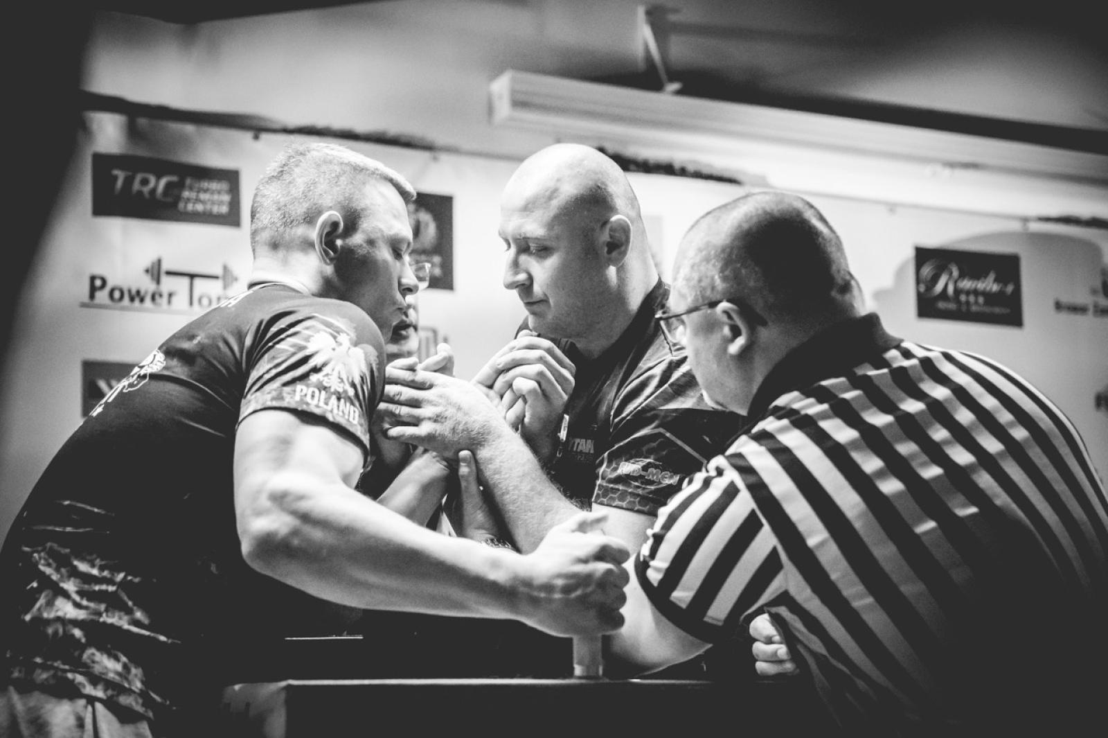 Zdjęcie w galerii na portalu naszraciborz.pl: Zamek Piastowski gościł XXVI Mistrzostwa Polski w Armwrestlingu [FOTO i WIDEO] wiadomości z regionu