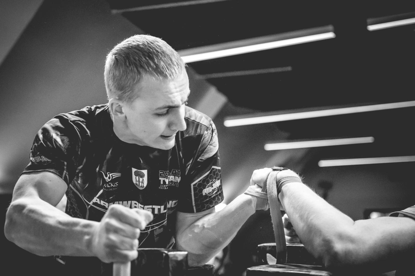 Zdjęcie w galerii na portalu naszraciborz.pl: Zamek Piastowski gościł XXVI Mistrzostwa Polski w Armwrestlingu [FOTO i WIDEO] wiadomości z regionu