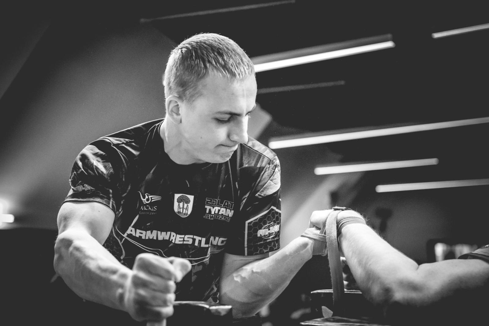 Zdjęcie w galerii na portalu naszraciborz.pl: Zamek Piastowski gościł XXVI Mistrzostwa Polski w Armwrestlingu [FOTO i WIDEO] wiadomości z regionu