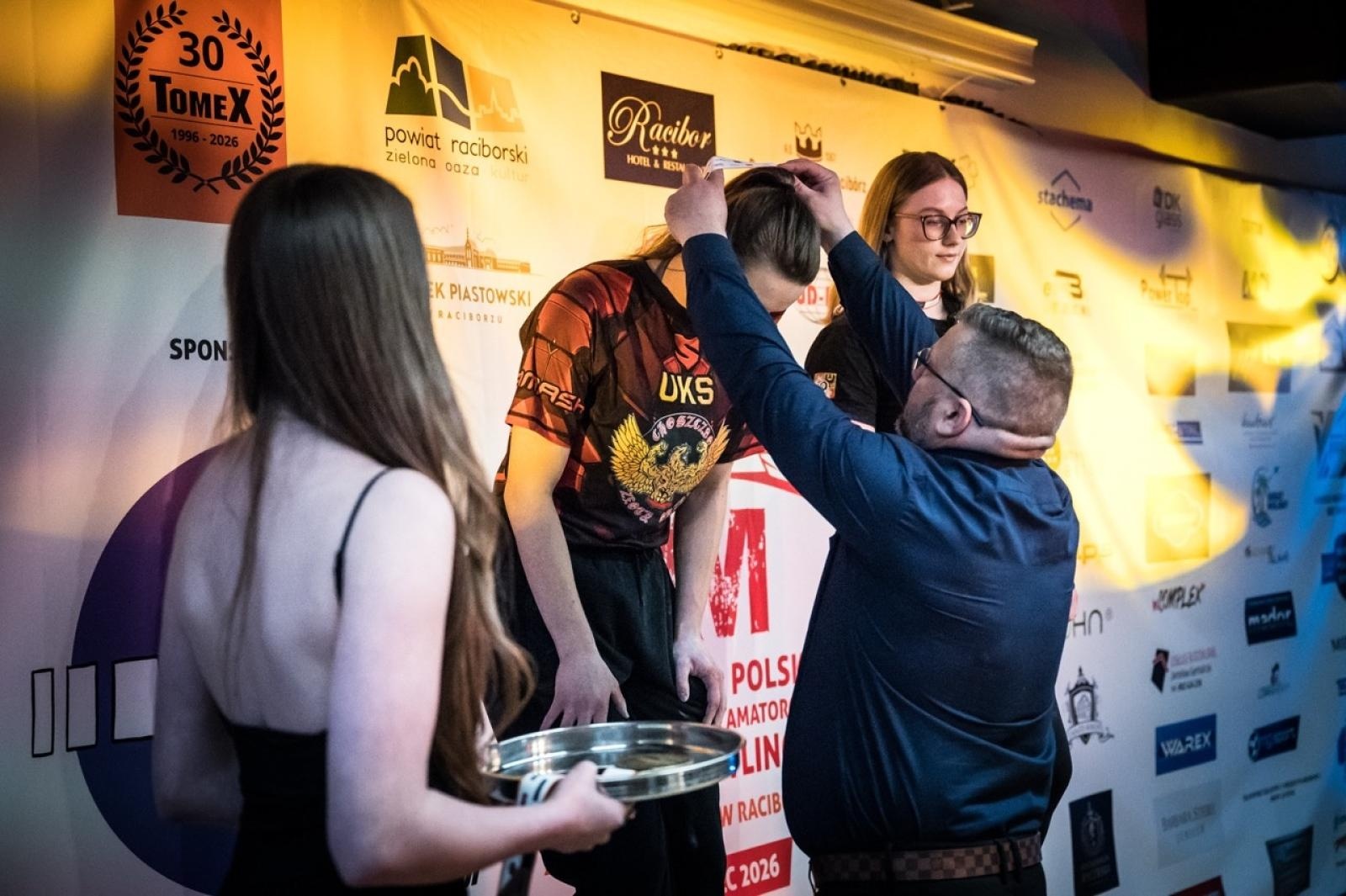 Zdjęcie w galerii na portalu naszraciborz.pl: Zamek Piastowski gościł XXVI Mistrzostwa Polski w Armwrestlingu [FOTO i WIDEO] wiadomości z regionu