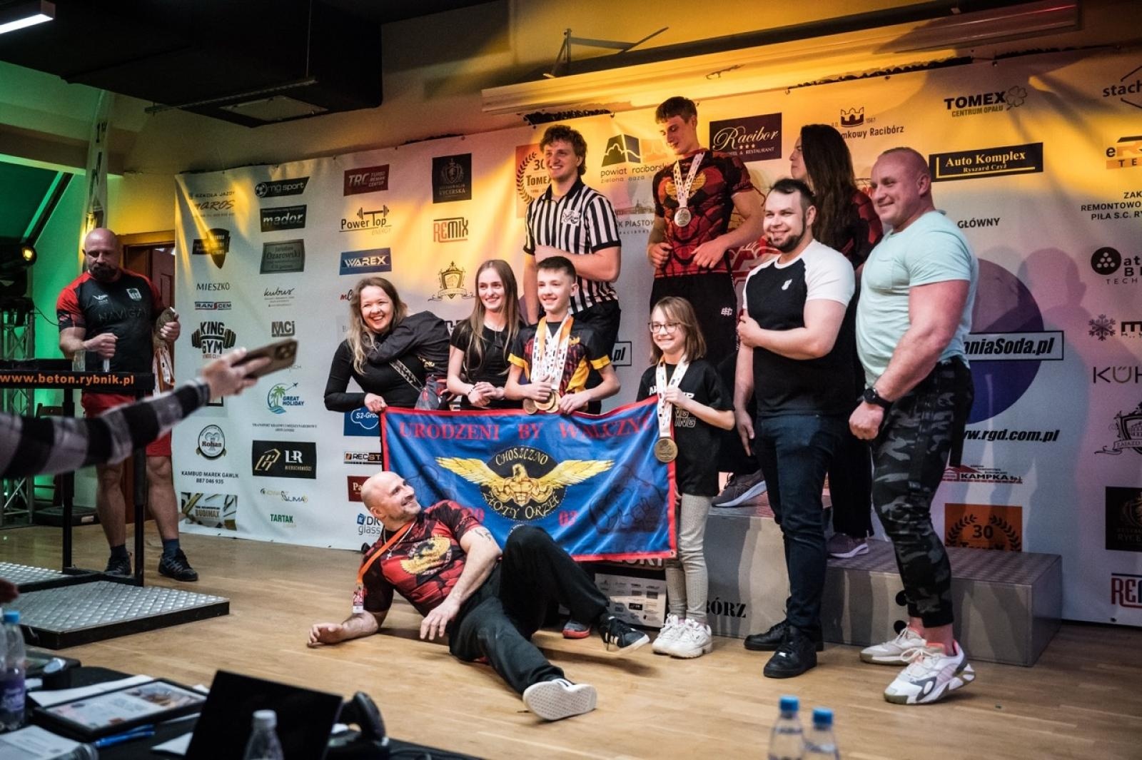 Zdjęcie w galerii na portalu naszraciborz.pl: Zamek Piastowski gościł XXVI Mistrzostwa Polski w Armwrestlingu [FOTO i WIDEO] wiadomości z regionu