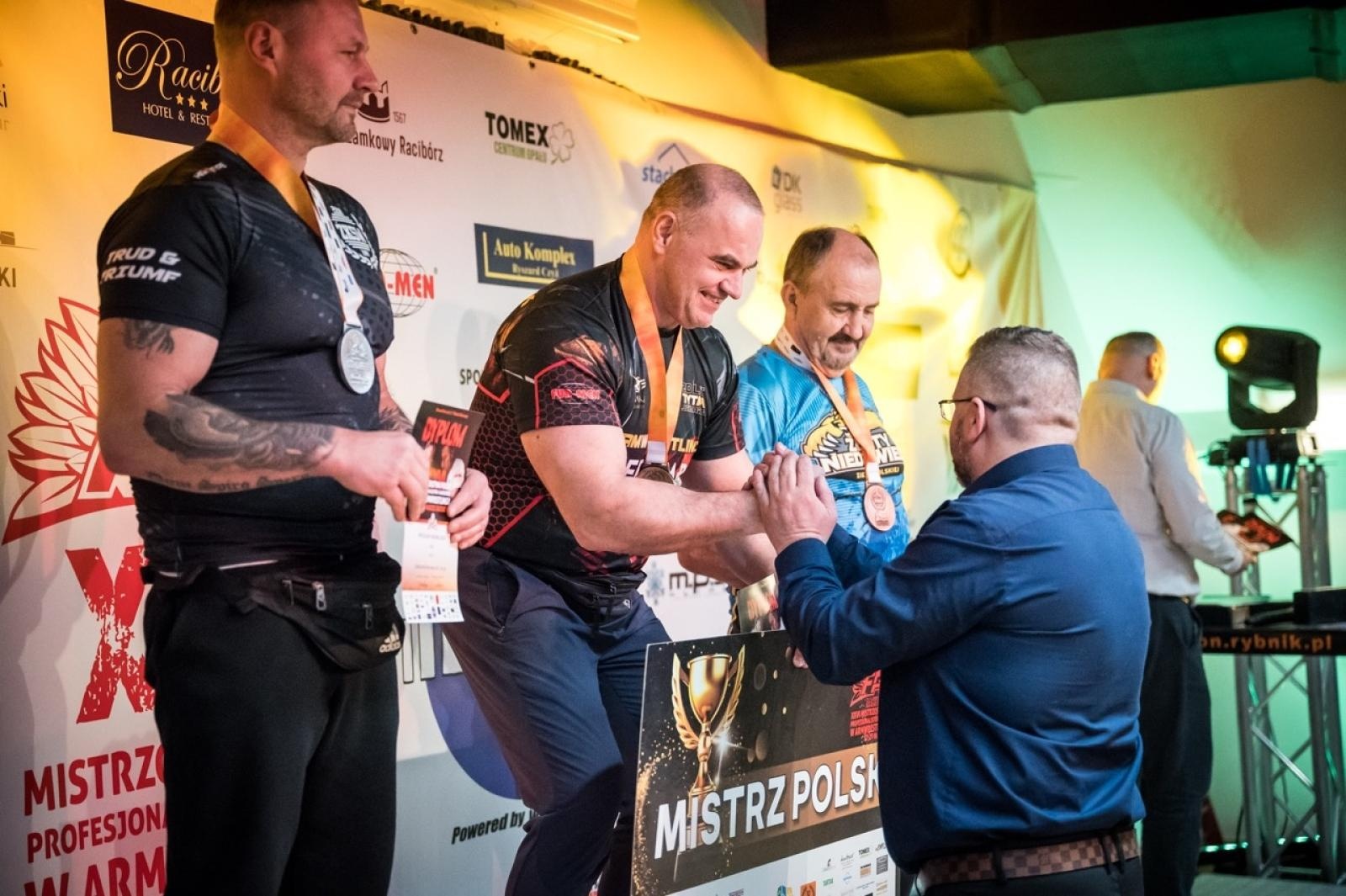 Zdjęcie w galerii na portalu naszraciborz.pl: Zamek Piastowski gościł XXVI Mistrzostwa Polski w Armwrestlingu [FOTO i WIDEO] wiadomości z regionu