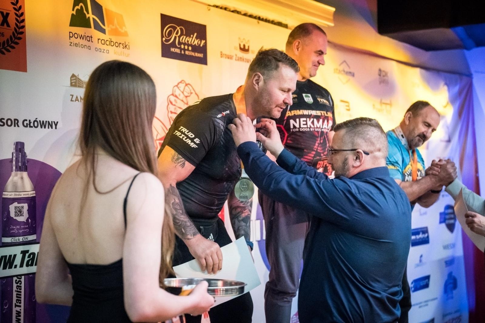 Zdjęcie w galerii na portalu naszraciborz.pl: Zamek Piastowski gościł XXVI Mistrzostwa Polski w Armwrestlingu [FOTO i WIDEO] wiadomości z regionu