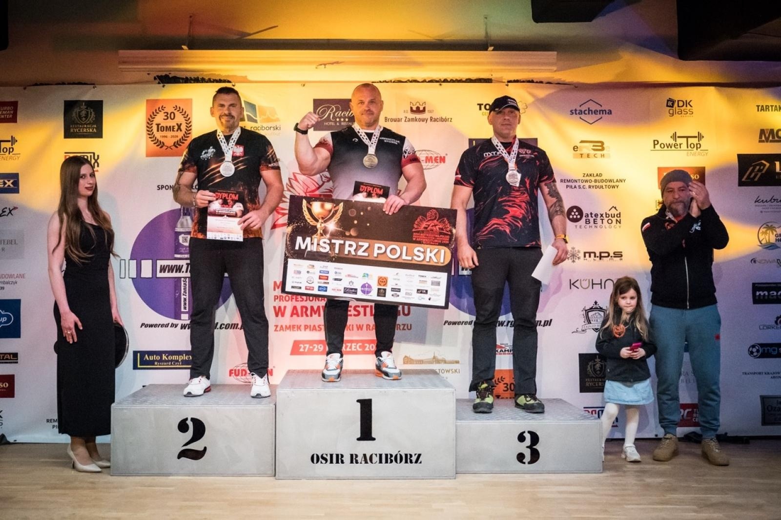 Zdjęcie w galerii na portalu naszraciborz.pl: Zamek Piastowski gościł XXVI Mistrzostwa Polski w Armwrestlingu [FOTO i WIDEO] wiadomości z regionu