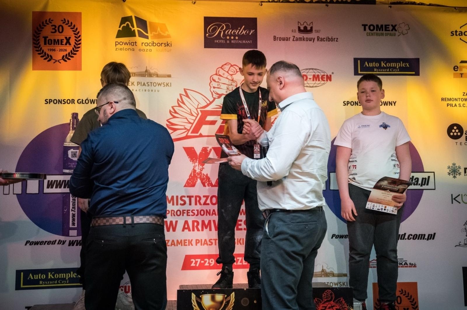 Zdjęcie w galerii na portalu naszraciborz.pl: Zamek Piastowski gościł XXVI Mistrzostwa Polski w Armwrestlingu [FOTO i WIDEO] wiadomości z regionu