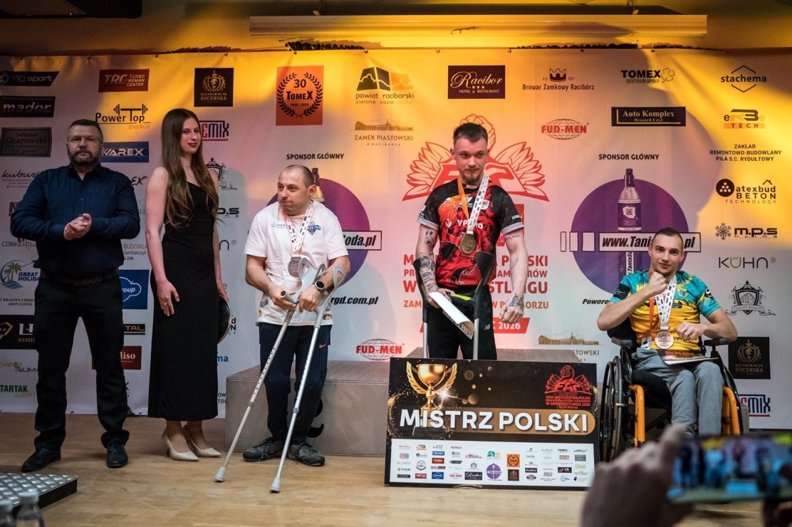 Zdjęcie w galerii na portalu naszraciborz.pl: Zamek Piastowski gościł XXVI Mistrzostwa Polski w Armwrestlingu [FOTO i WIDEO] wiadomości z regionu
