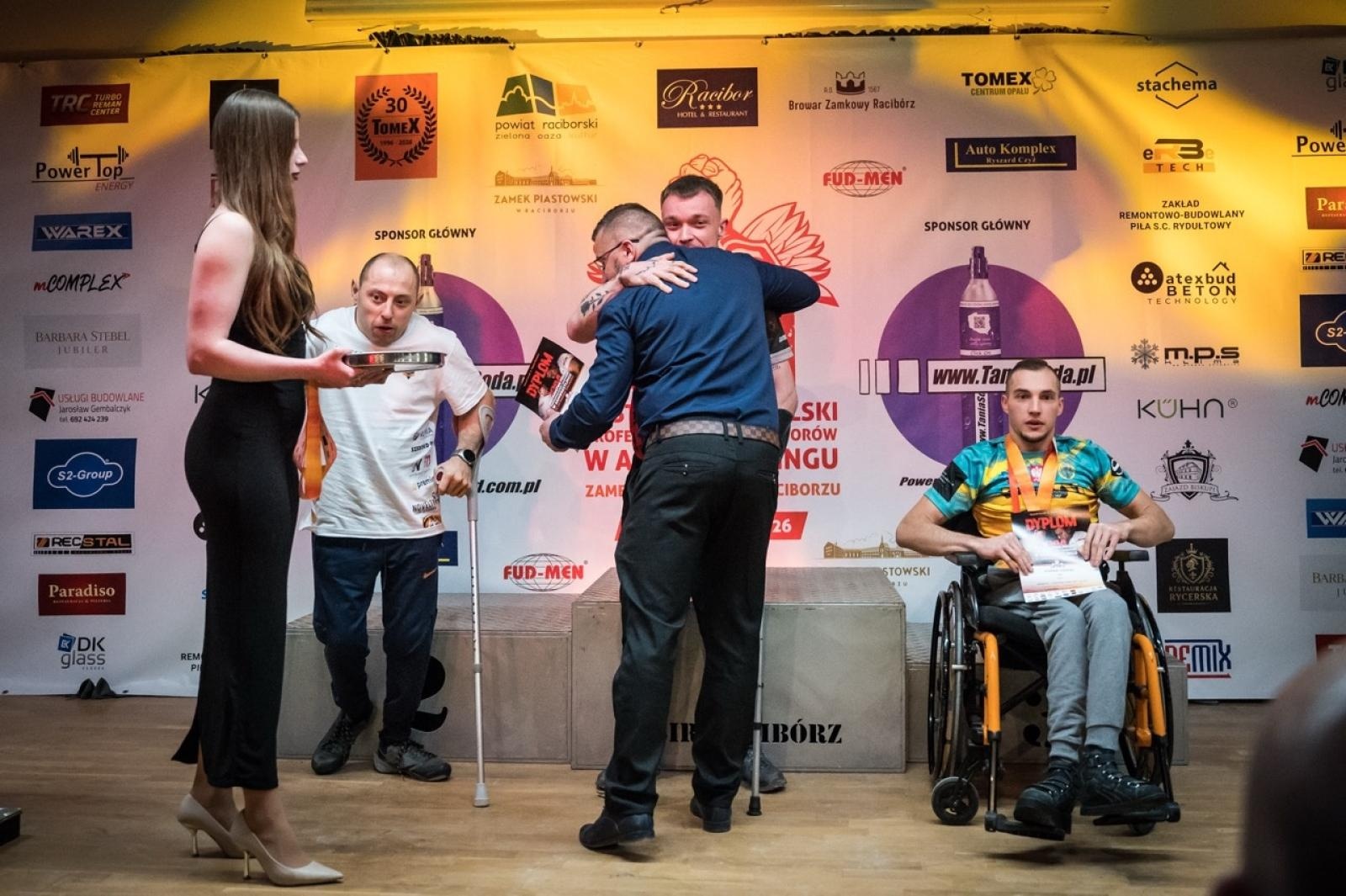 Zdjęcie w galerii na portalu naszraciborz.pl: Zamek Piastowski gościł XXVI Mistrzostwa Polski w Armwrestlingu [FOTO i WIDEO] wiadomości z regionu