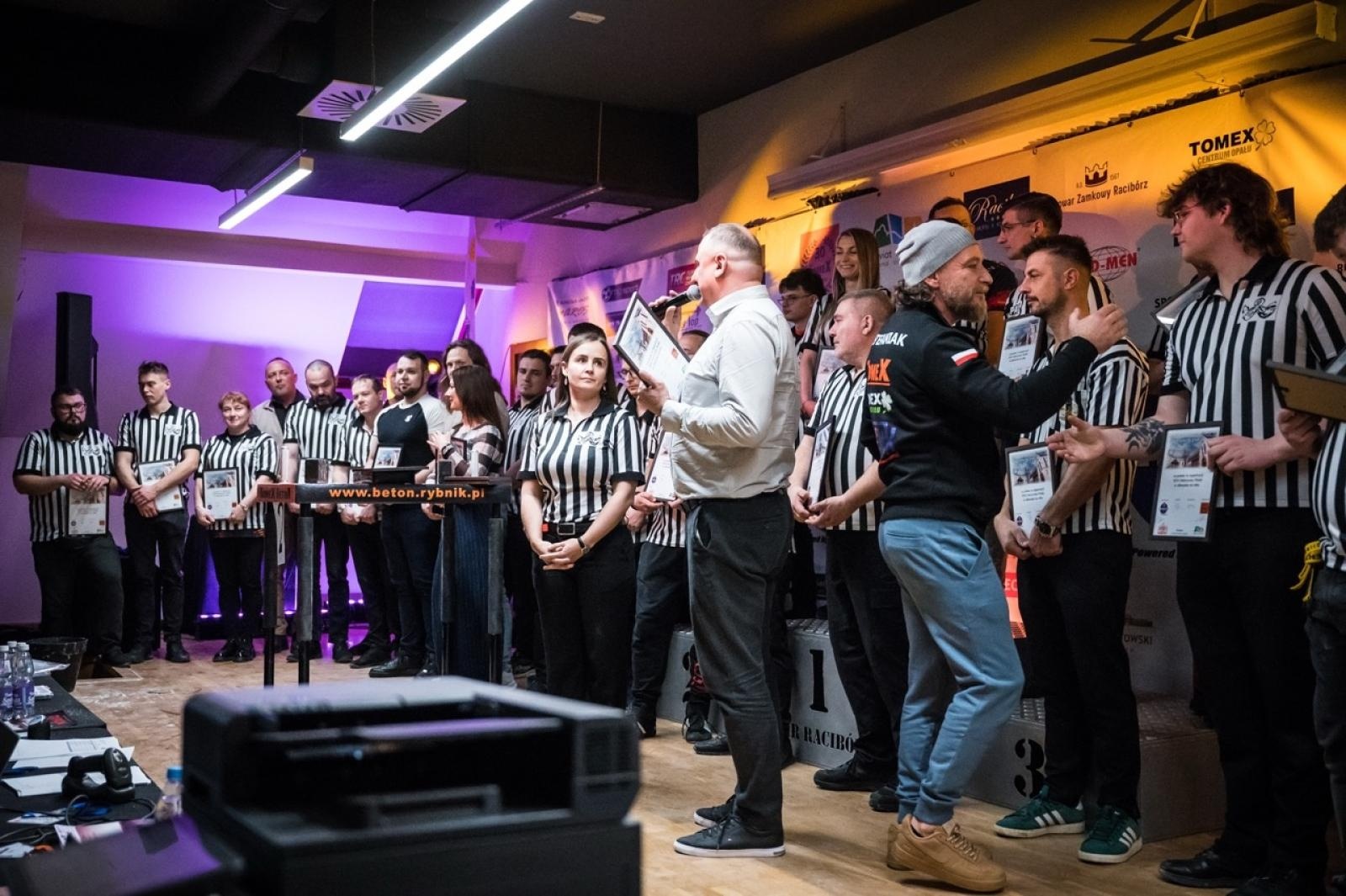 Zdjęcie w galerii na portalu naszraciborz.pl: Zamek Piastowski gościł XXVI Mistrzostwa Polski w Armwrestlingu [FOTO i WIDEO] wiadomości z regionu