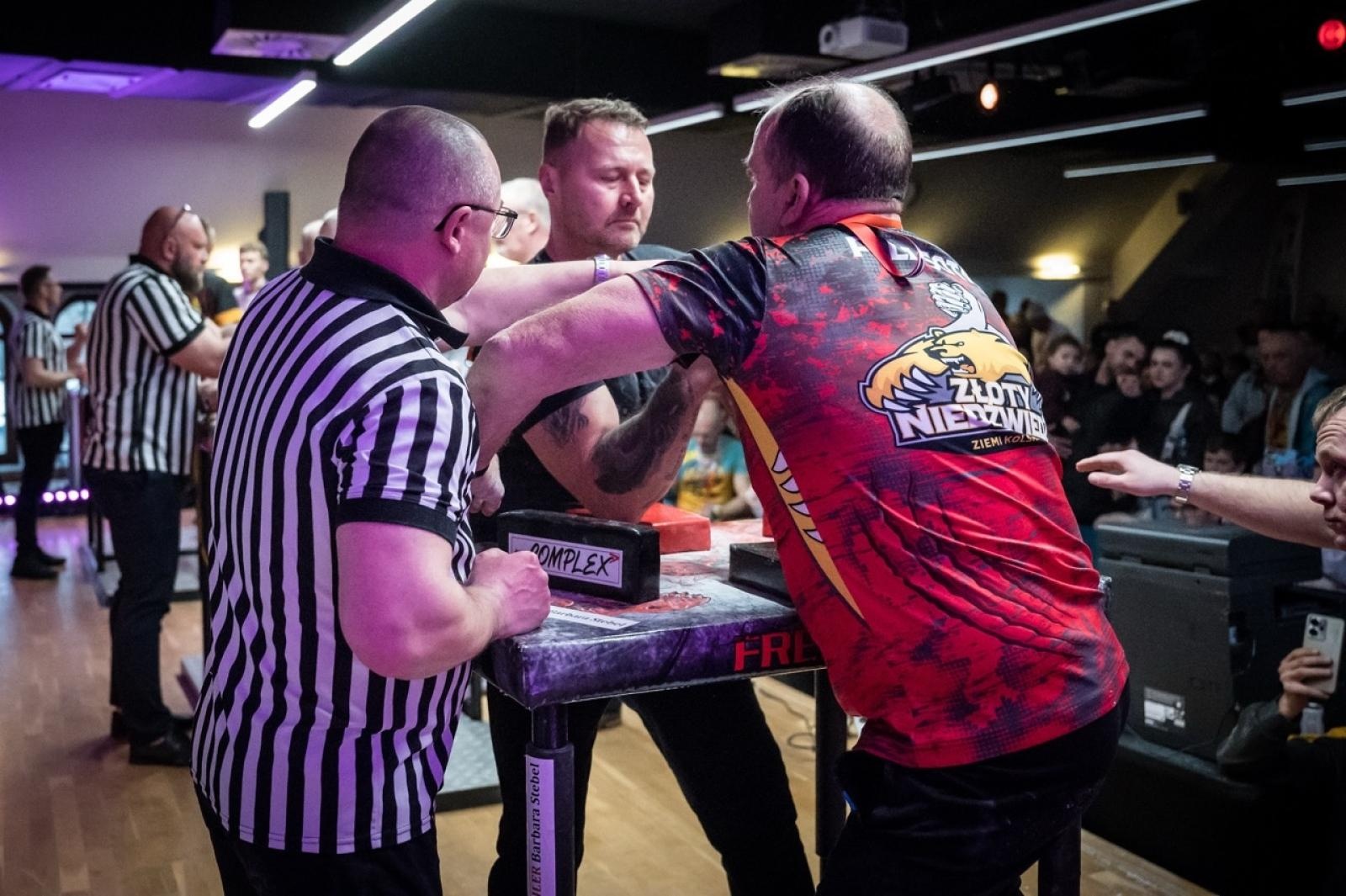 Zdjęcie w galerii na portalu naszraciborz.pl: Zamek Piastowski gościł XXVI Mistrzostwa Polski w Armwrestlingu [FOTO i WIDEO] wiadomości z regionu