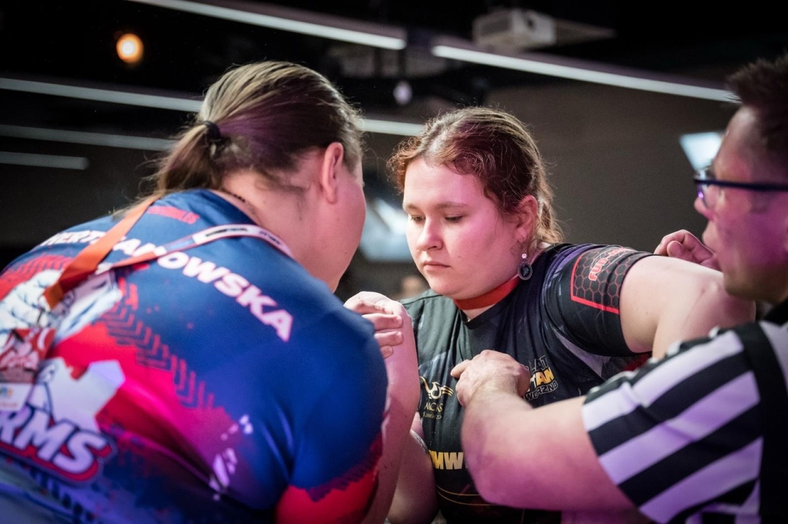 Zdjęcie w galerii na portalu naszraciborz.pl: Zamek Piastowski gościł XXVI Mistrzostwa Polski w Armwrestlingu [FOTO i WIDEO] wiadomości z regionu