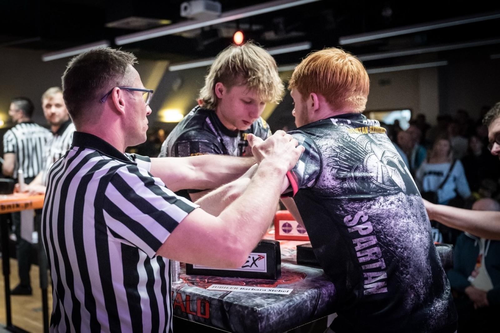 Zdjęcie w galerii na portalu naszraciborz.pl: Zamek Piastowski gościł XXVI Mistrzostwa Polski w Armwrestlingu [FOTO i WIDEO] wiadomości z regionu