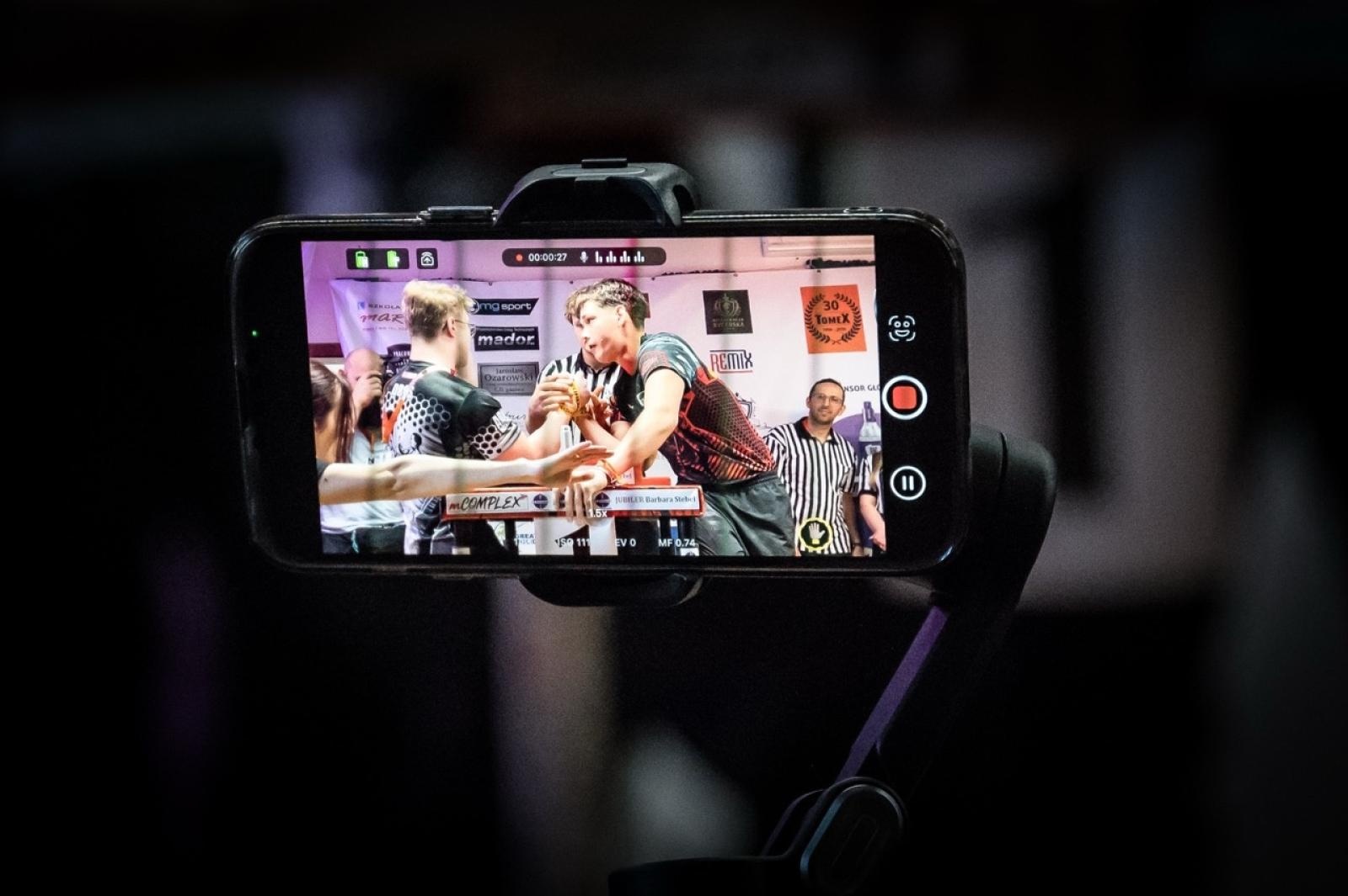 Zdjęcie w galerii na portalu naszraciborz.pl: Zamek Piastowski gościł XXVI Mistrzostwa Polski w Armwrestlingu [FOTO i WIDEO] wiadomości z regionu