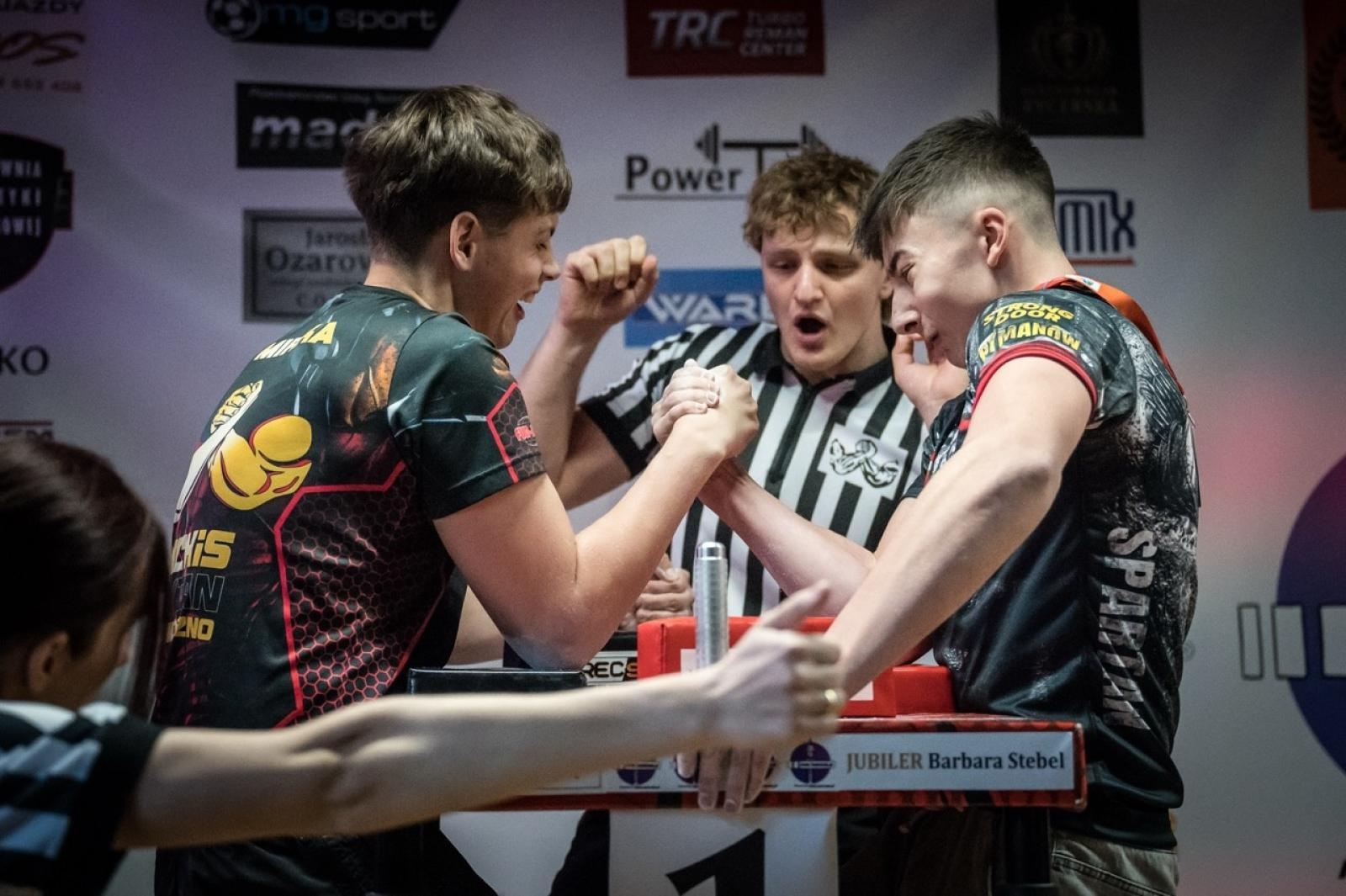 Zdjęcie w galerii na portalu naszraciborz.pl: Zamek Piastowski gościł XXVI Mistrzostwa Polski w Armwrestlingu [FOTO i WIDEO] wiadomości z regionu