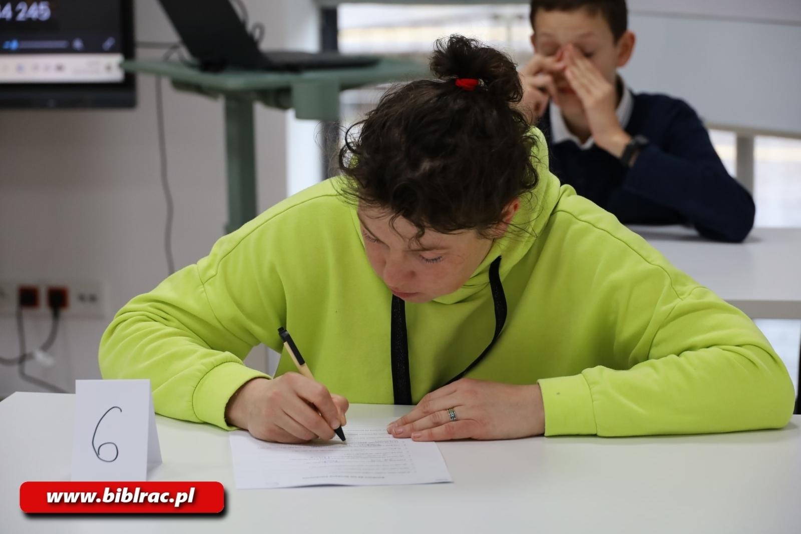 Zdjęcie w galerii na portalu naszraciborz.pl: 25 lat Drużyny Pierścienia – konkurs na Stacji Młodych wiadomości z regionu