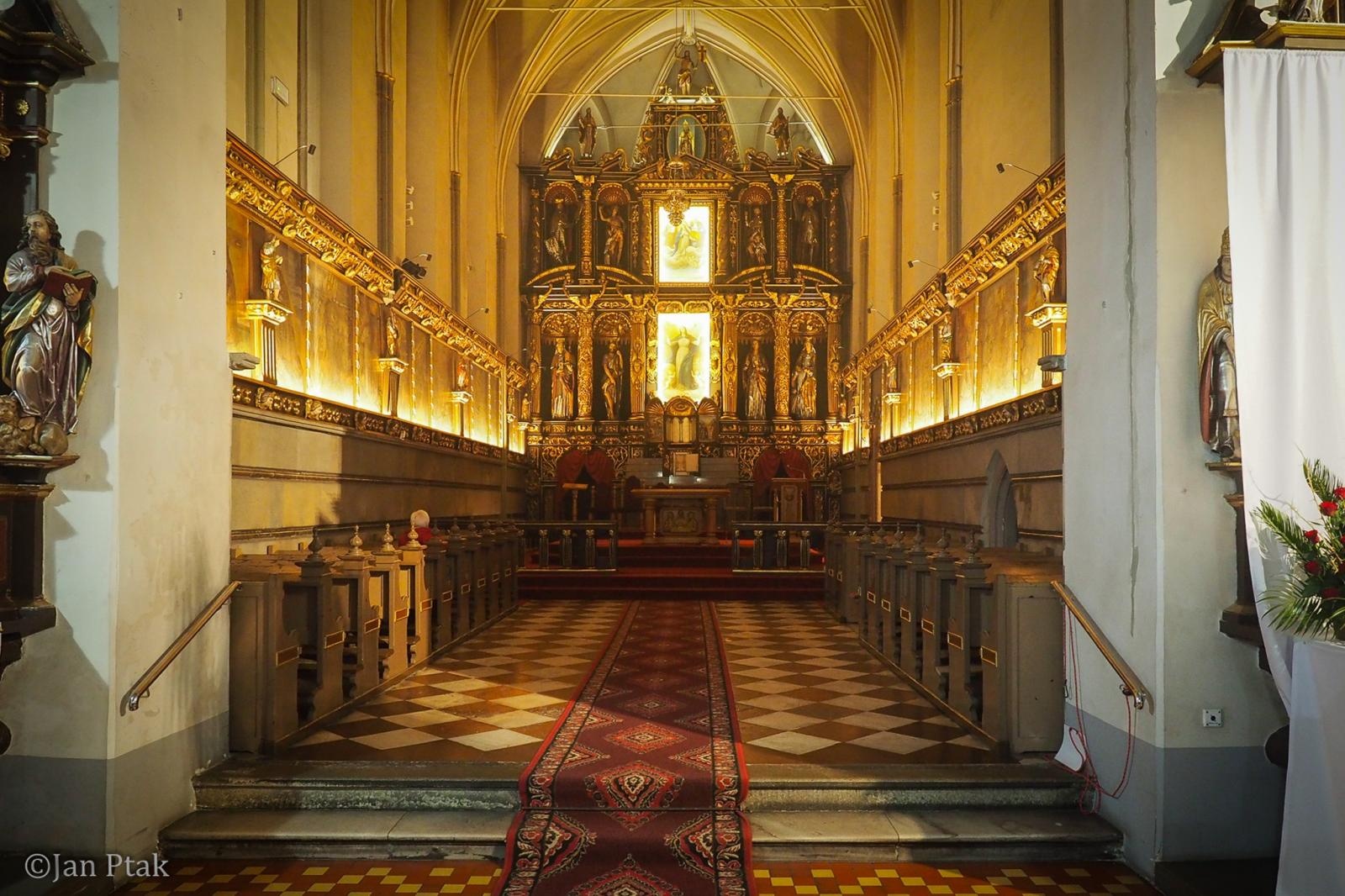 Zdjęcie w galerii na portalu naszraciborz.pl: Wielki Piątek – dzień ciszy, refleksji i zadumy [FOTO] wiadomości z regionu