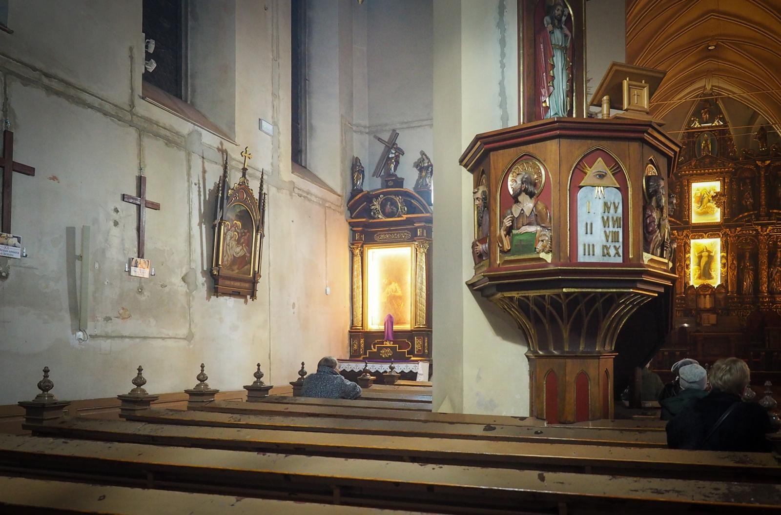 Zdjęcie w galerii na portalu naszraciborz.pl: Wielki Piątek – dzień ciszy, refleksji i zadumy [FOTO] wiadomości z regionu