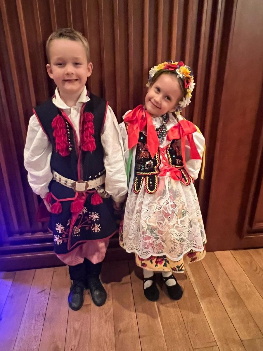 Zdjęcie w galerii na portalu naszraciborz.pl: Taneczna podróż przez siedem regionów Polski wiadomości z regionu