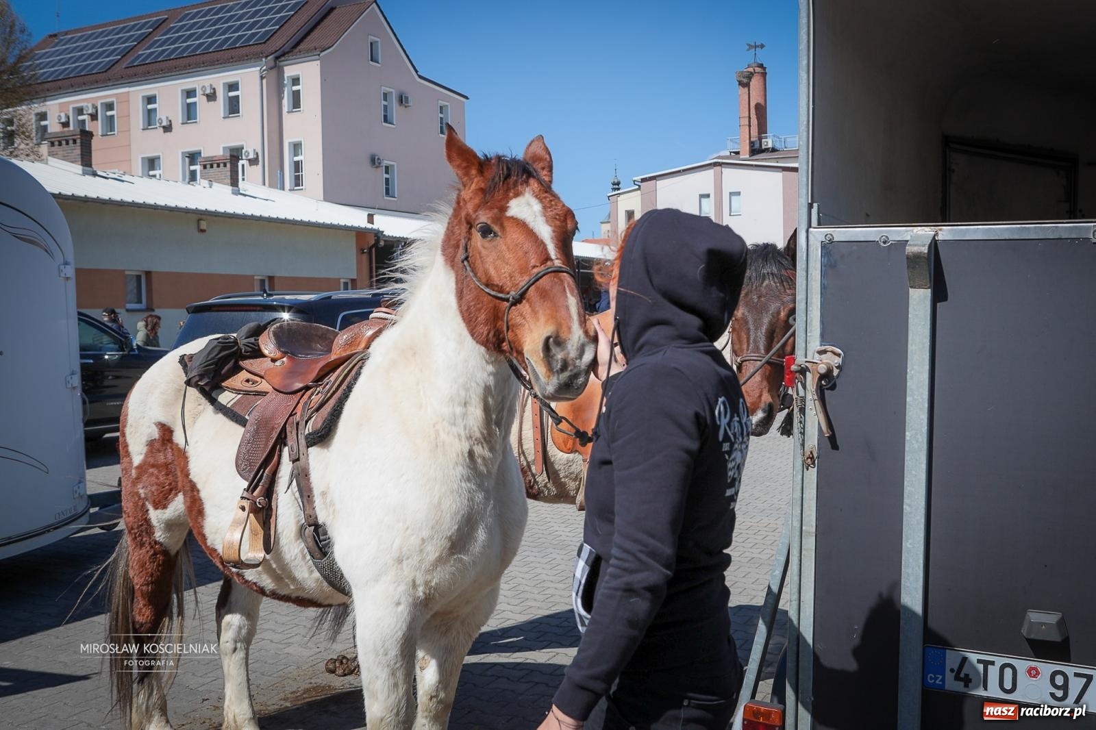 Zdjęcie w galerii na portalu naszraciborz.pl: Wielkanocny objazd pól w powiecie raciborskim [BIEŃKOWICE, PIETROWICE WLK., SUDÓŁ] wiadomości z regionu